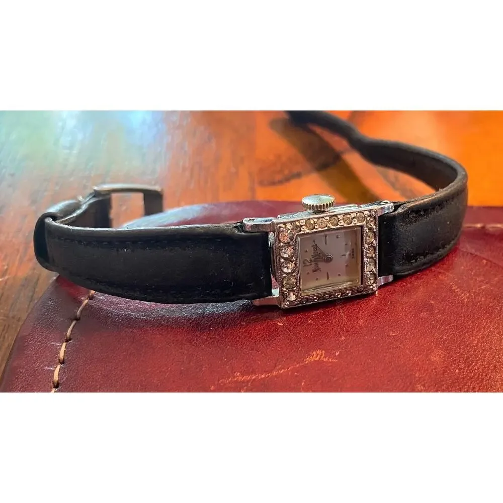 VTG Women's 16mm Silver Tone Neiman and Marcus Watch by Pedre